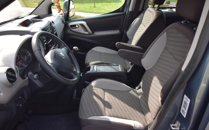Peugeot Partner cena 24900 przebieg: 230000, rok produkcji 2010 z Chełmża małe 781